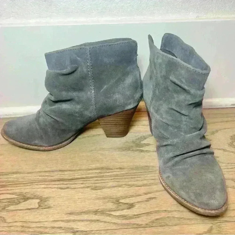 Splendid Women's Reseda Round Toe Gray Suede Slouchy Ankle Booties Size 8.5 - Picture 3 of 9